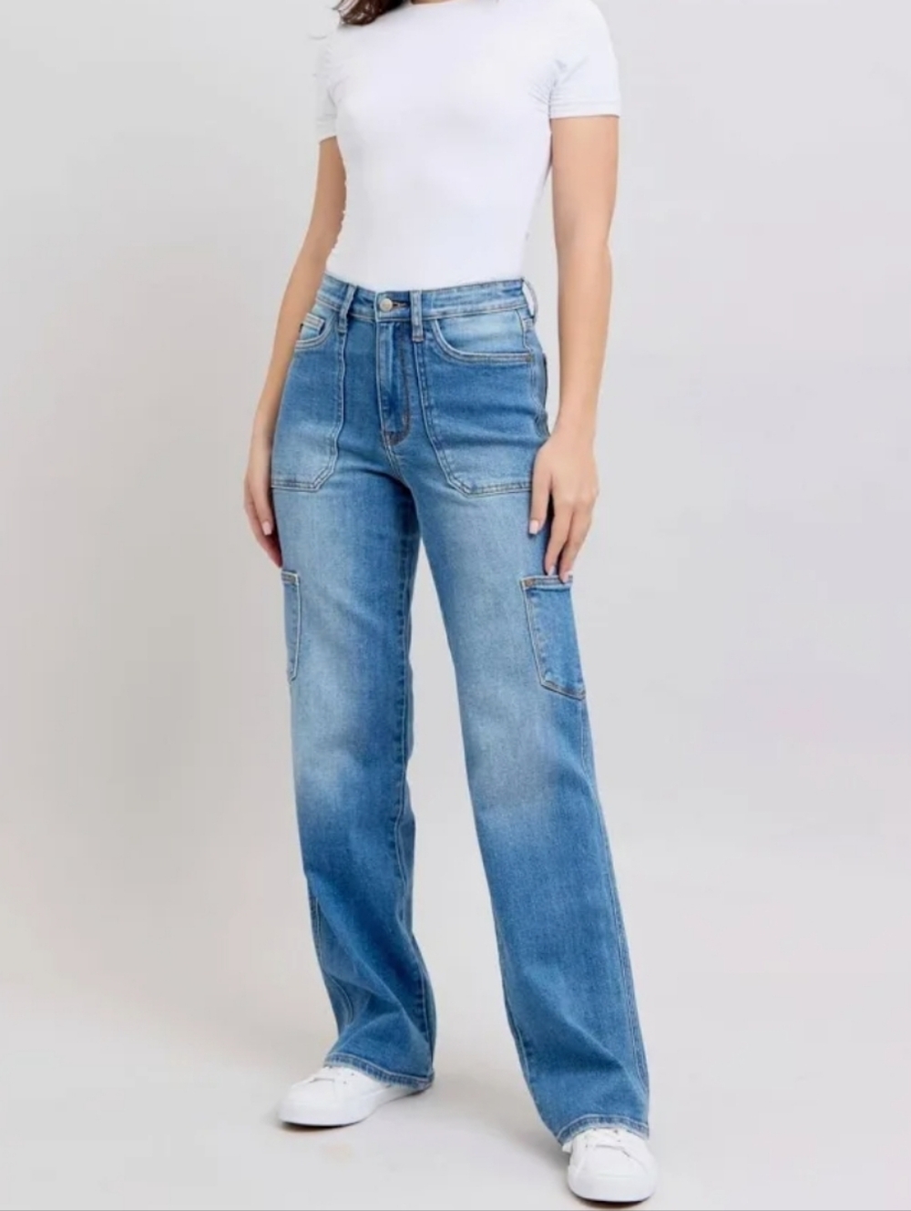 Judy Blue 90's Straight Fit High Rise Cargo Jeans - Size 7/28